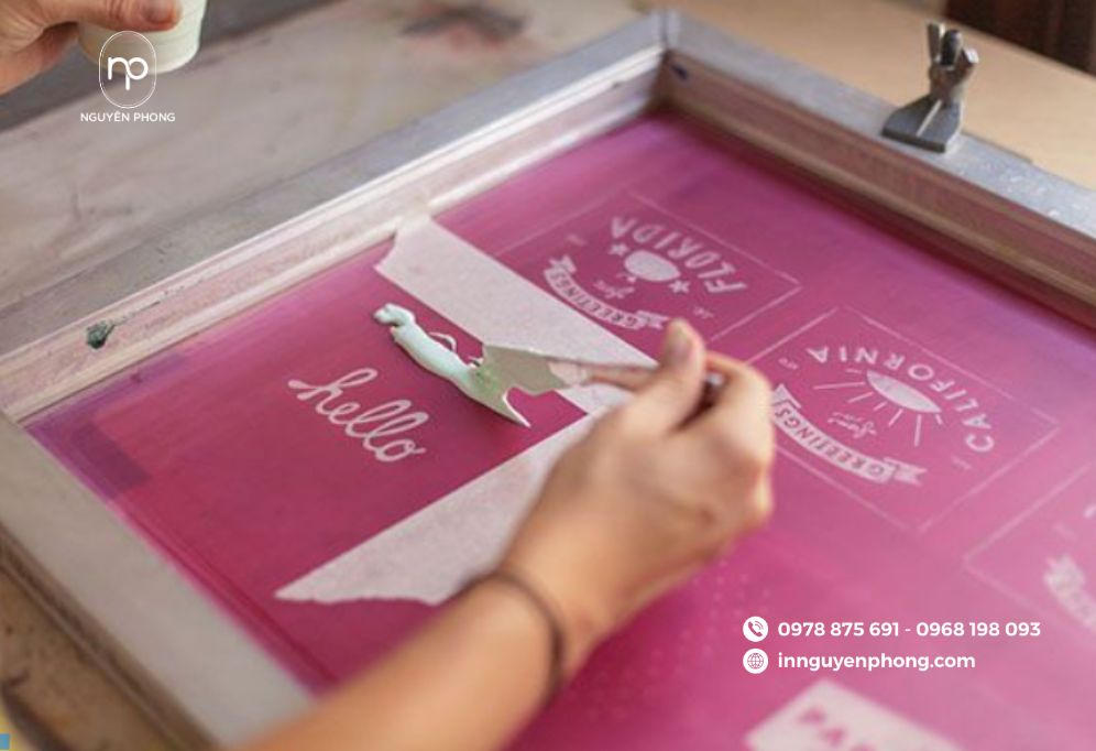 Khám Phá Nghệ Thuật In Lưới: Sáng Tạo Không Giới Hạn!